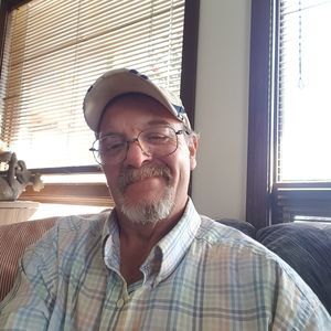 Meet your Posher, Larry